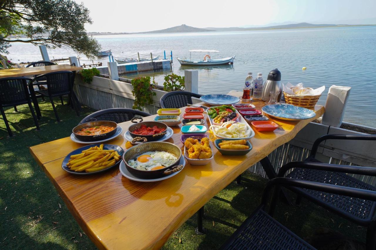 Qcunda Otel Ayvalı Esterno foto