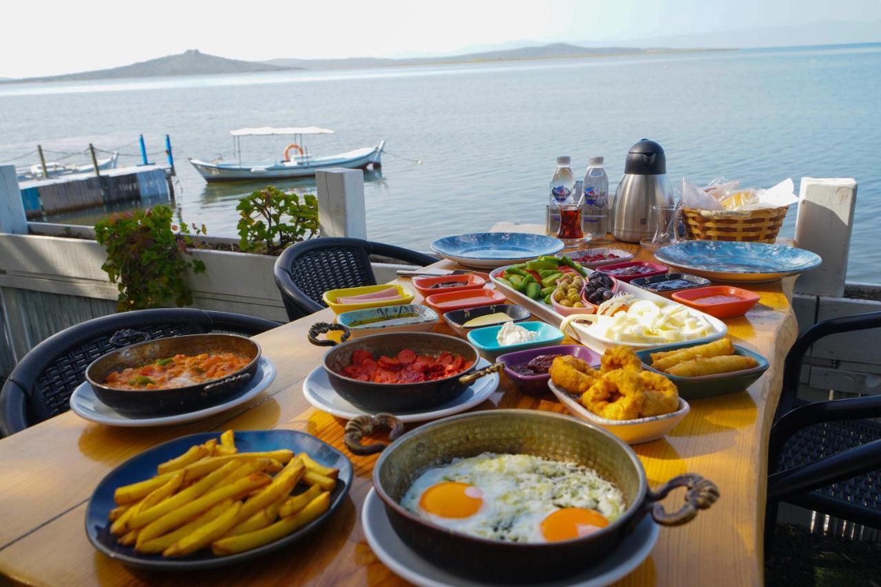 Qcunda Otel Ayvalı Esterno foto