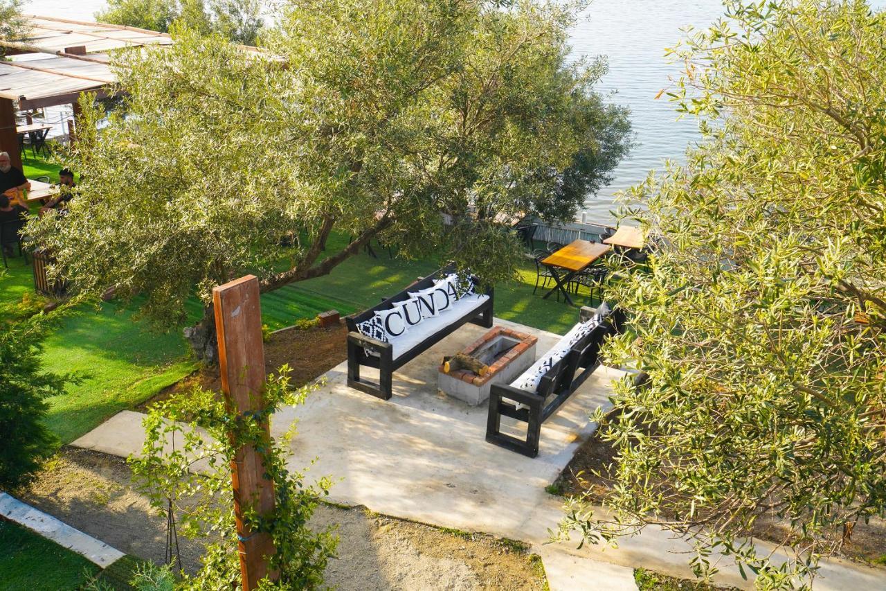 Qcunda Otel Ayvalı Esterno foto