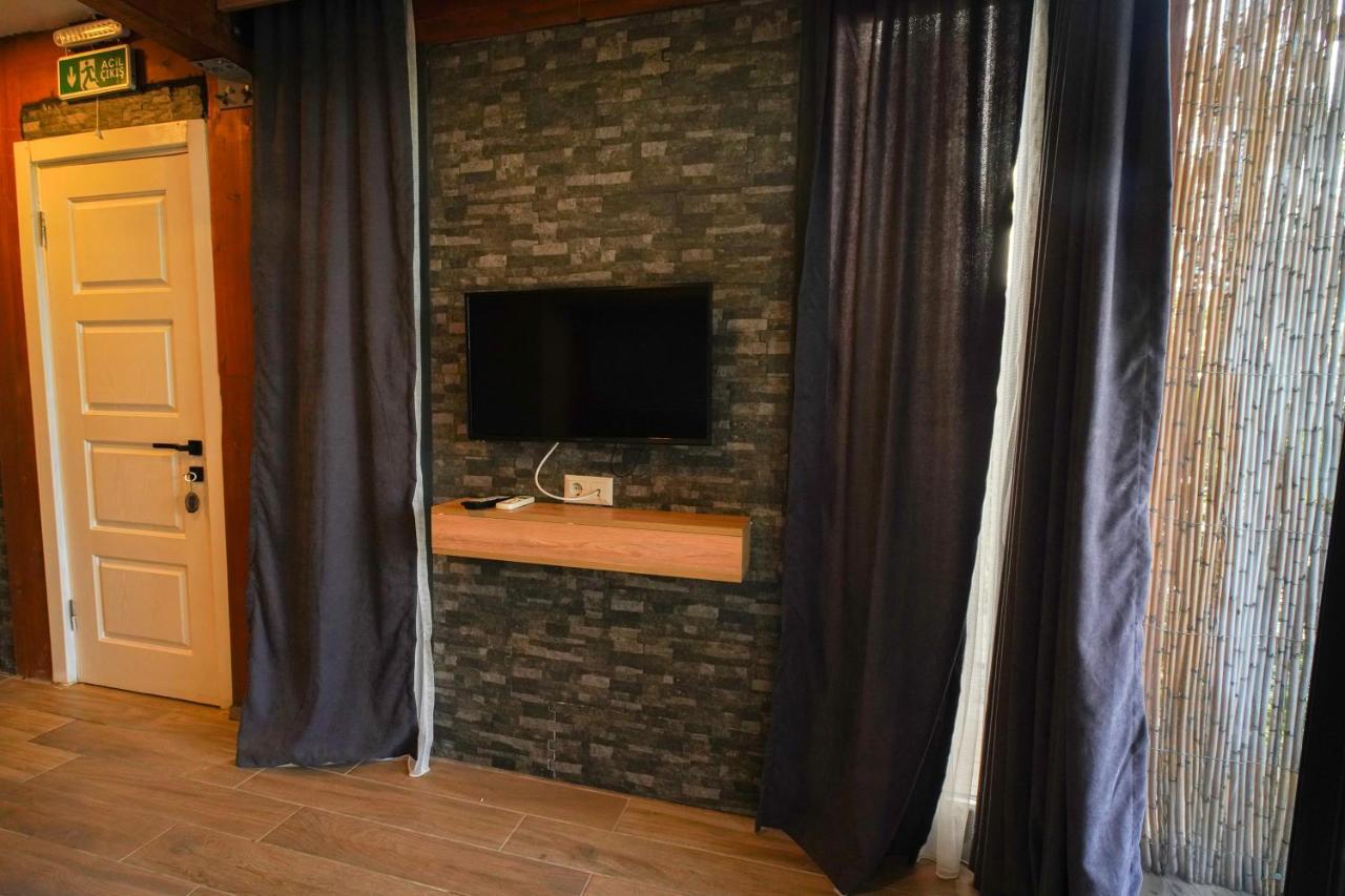 Qcunda Otel Ayvalı Esterno foto